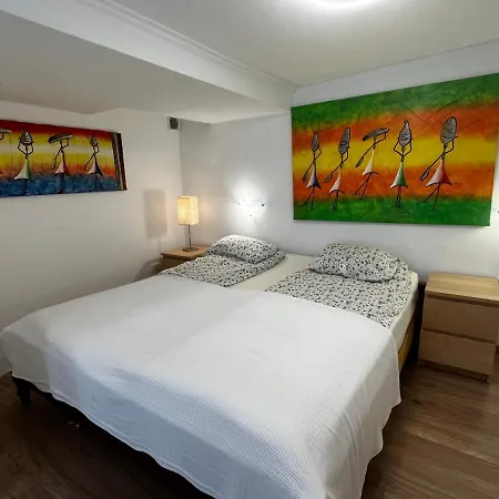 Daire Beachfront Spina Pelegrin